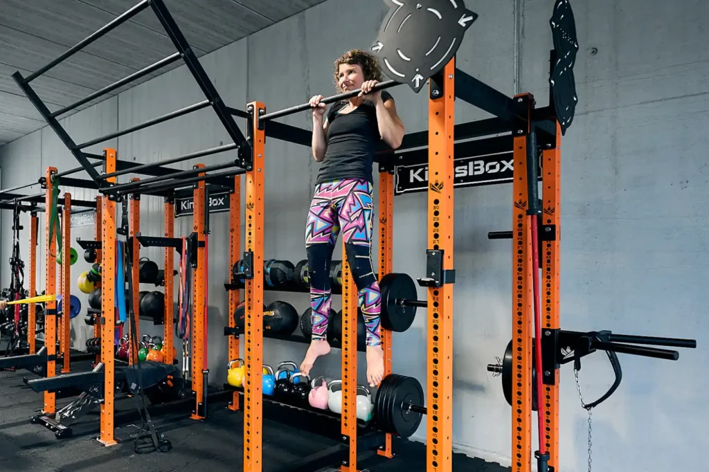 Mann und Frau treiben Sport